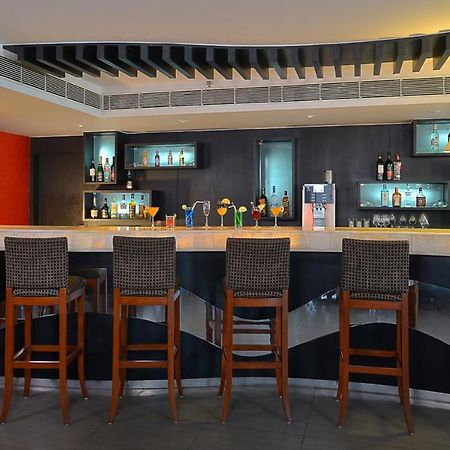 Savoy Suites Manesar Γκουργκάον Εξωτερικό φωτογραφία
