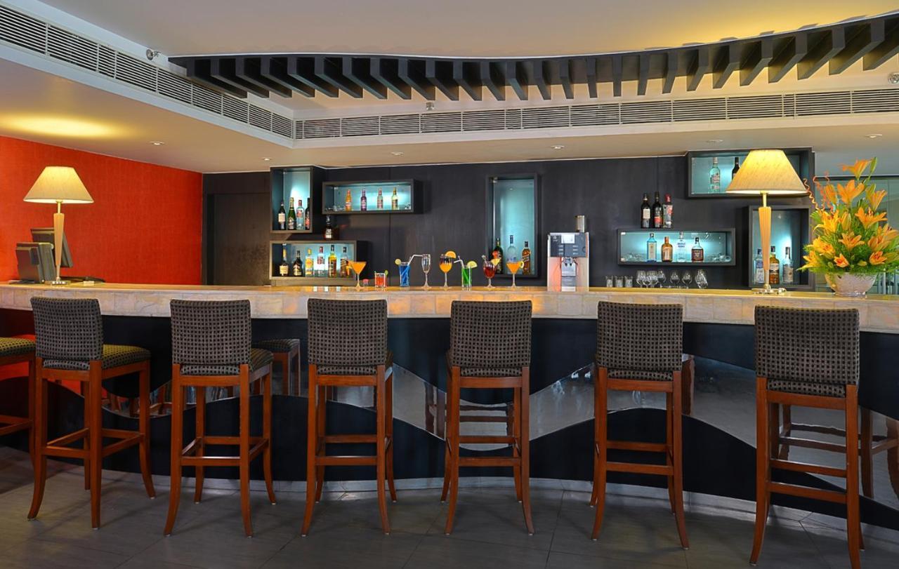 Savoy Suites Manesar Γκουργκάον Εξωτερικό φωτογραφία
