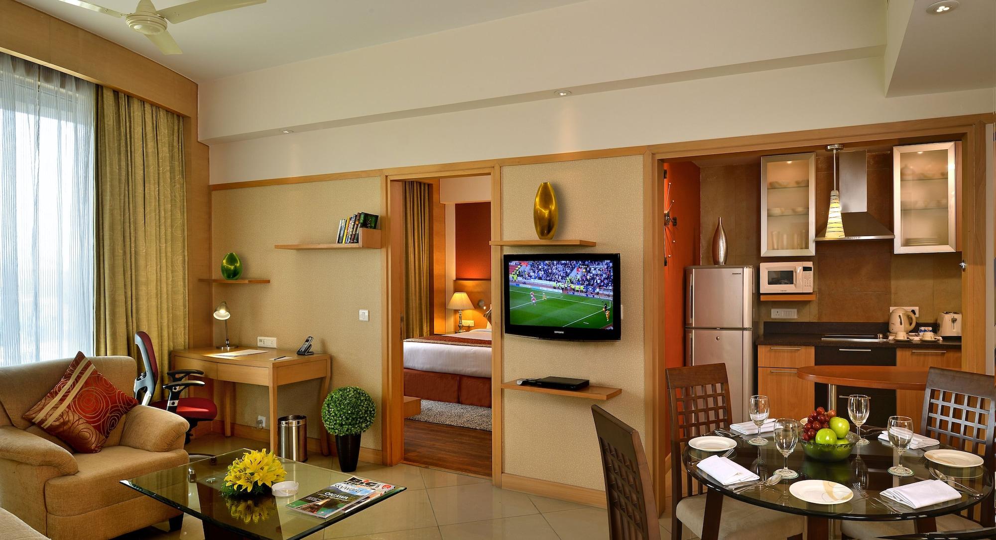 Savoy Suites Manesar Γκουργκάον Εξωτερικό φωτογραφία