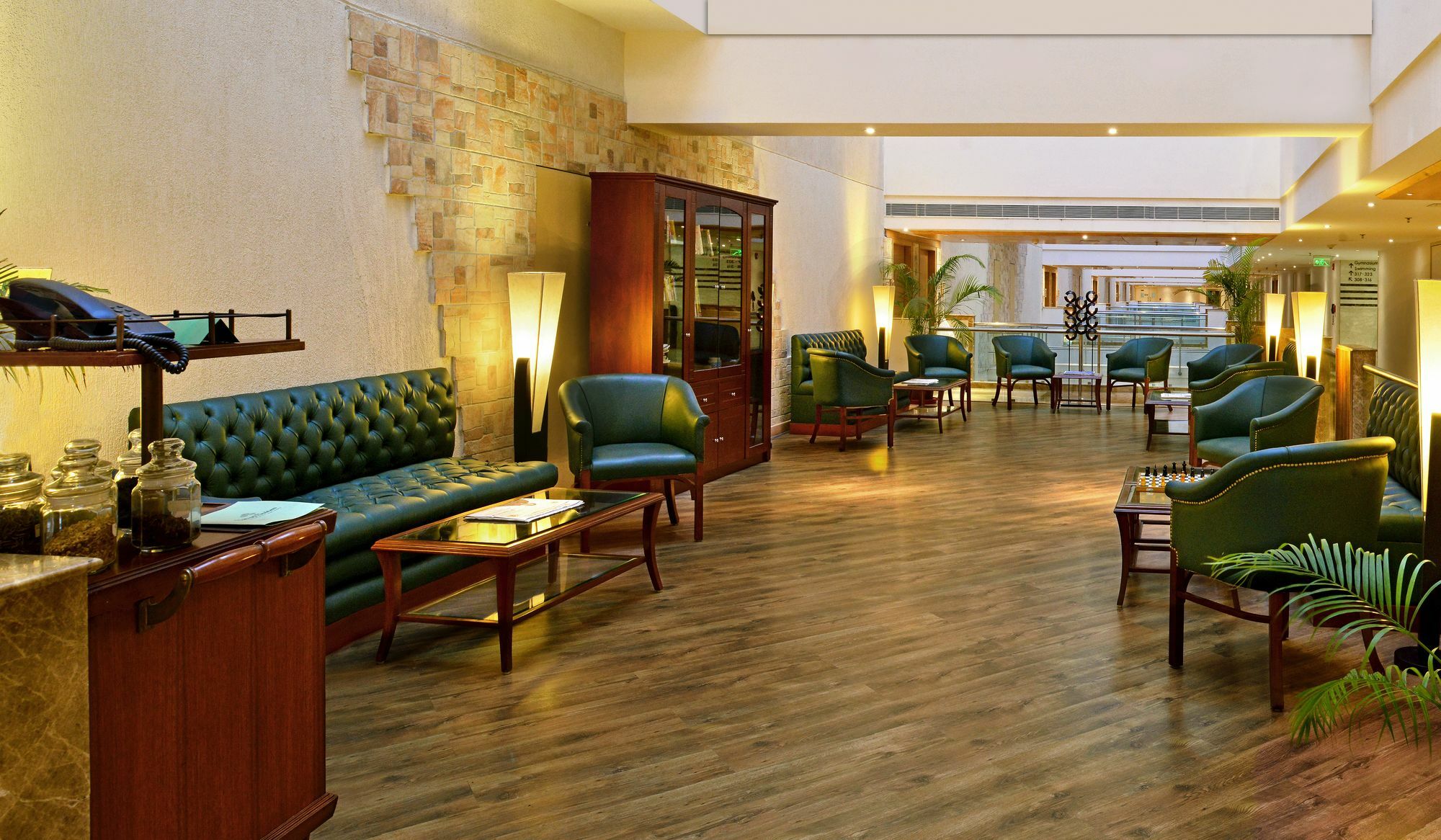 Savoy Suites Manesar Γκουργκάον Εξωτερικό φωτογραφία