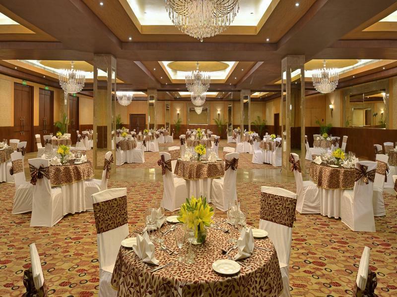 Savoy Suites Manesar Γκουργκάον Εξωτερικό φωτογραφία